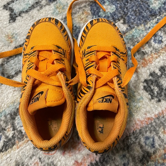 Nike Dunk Low Next Nature Td Tiger Stripe Size 9C - Picture 6 of 15